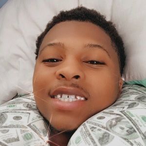 Meet your Posher, Mico